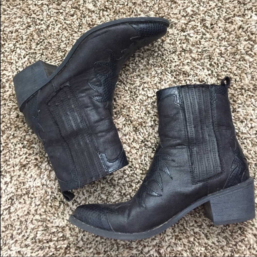CASSIDY MATTISE FREE PEOPLE BOOTS